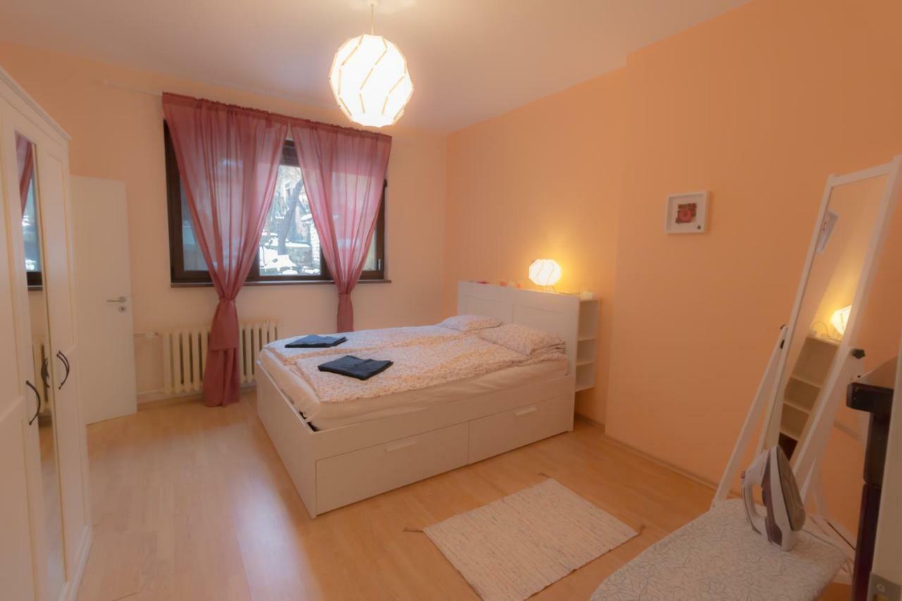 Charming Central Home With Garden Near Parking And Ndk Sofia Ngoại thất bức ảnh